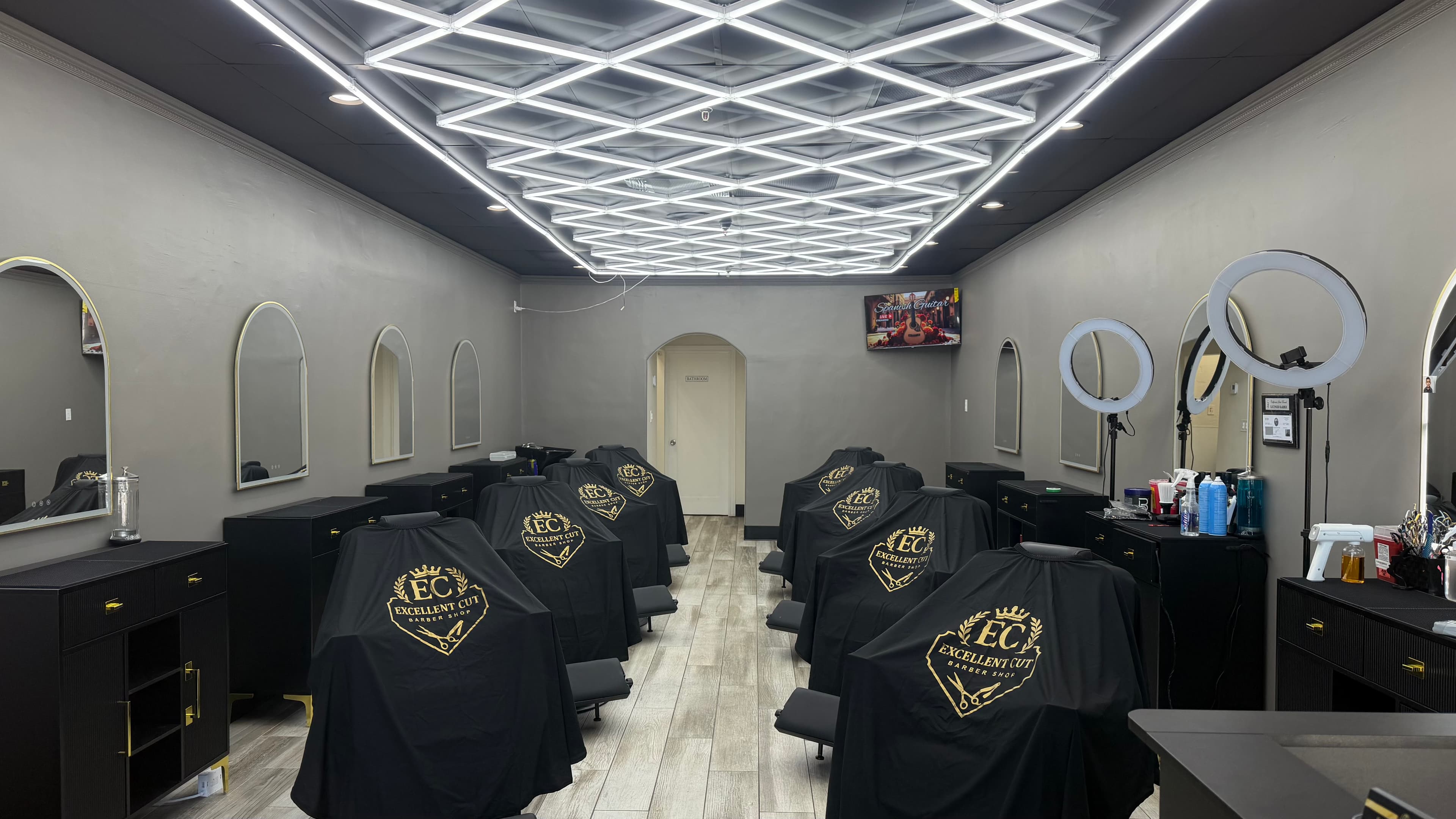 Types of Fades: A Mission Valley Guide to Skin, Taper, and Burst Fades